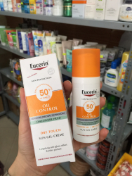 Kem chống nắng kiểm soát dầu Eucerin Sun Gel-Creme Oil Control Dry Touch SPF 50+, 50ml